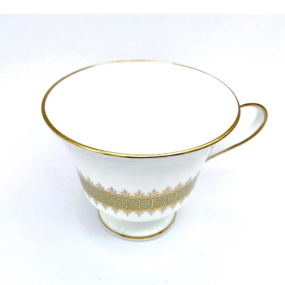 Wedgwood‎ Bone China Teacup Gold Filigree Trim Made in England – Elegant Vintage